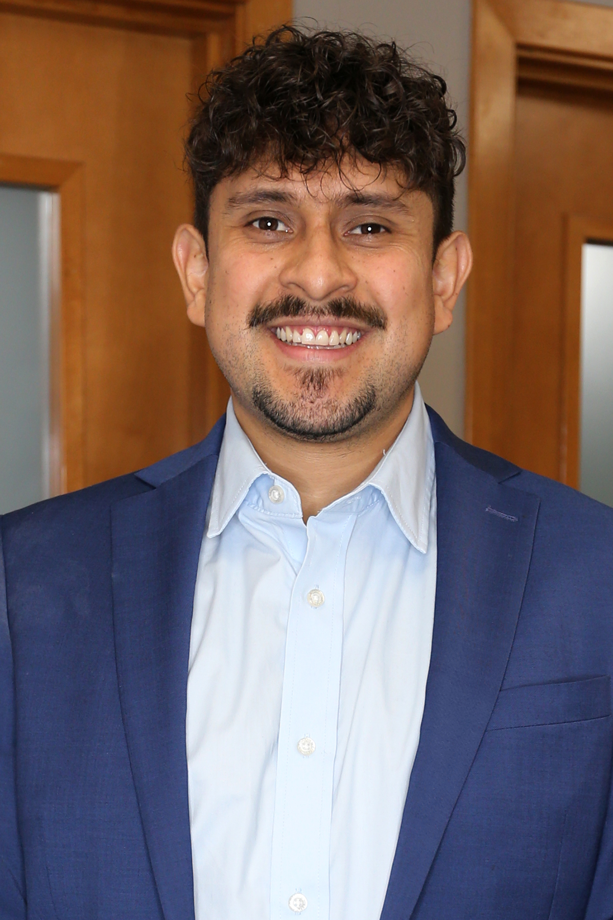 ROI Financial – Hector Flores